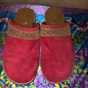 Acorn Preppy Boho Hippie Comfort Office Business Red Mule Clogs Slip Ons